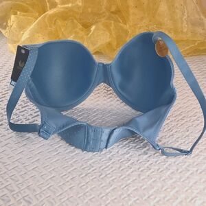 Wacoal back appeal Underwire Adriatic Blue Bra.32DDD. Snowflake Pattern NWT